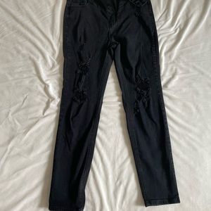 Distressed Maternity Skinny Jeans